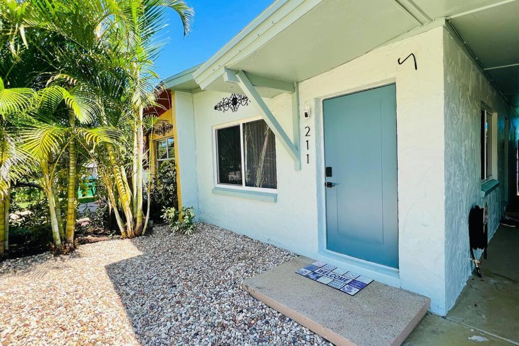 Luxury 2/2 Private Oasis W/Hot Tub Walk To Beach Cape Canaveral Luaran gambar